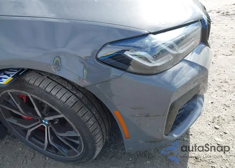 2022 BMW 540 I xDrive from USA, damaged, VIN WBA73BJ06NWX76036